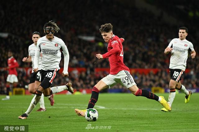 多世界级的 多世界级的